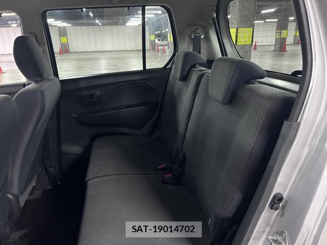 Mazda FLAIR 2015-03 8754192-11