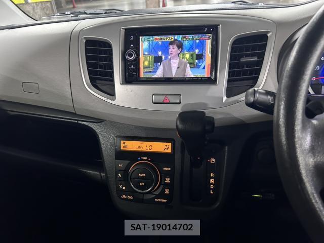 Mazda FLAIR 2015-03 8754192-12