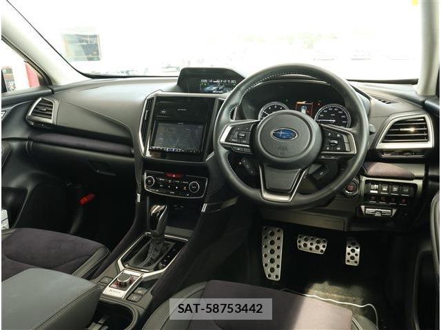 Subaru FORESTER 2022-03 8752393-1