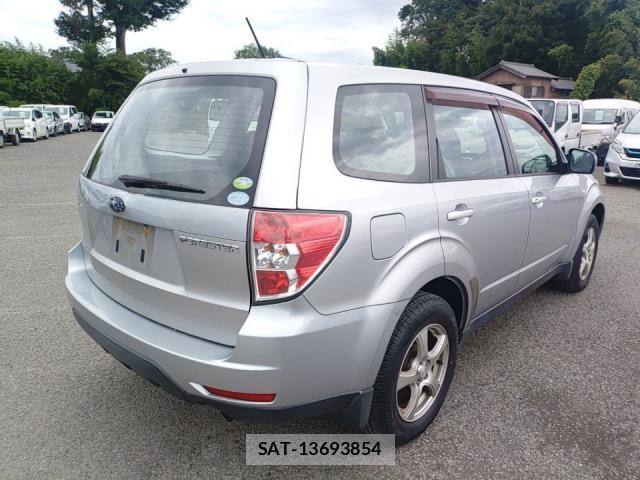 Subaru FORESTER 2011-08 8752648-2
