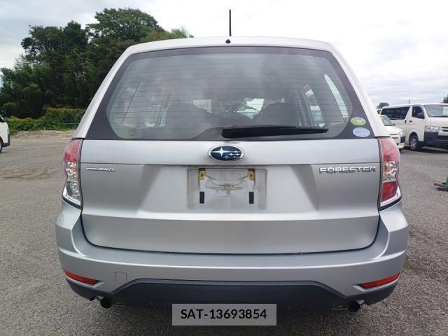 Subaru FORESTER 2011-08 8752648-3