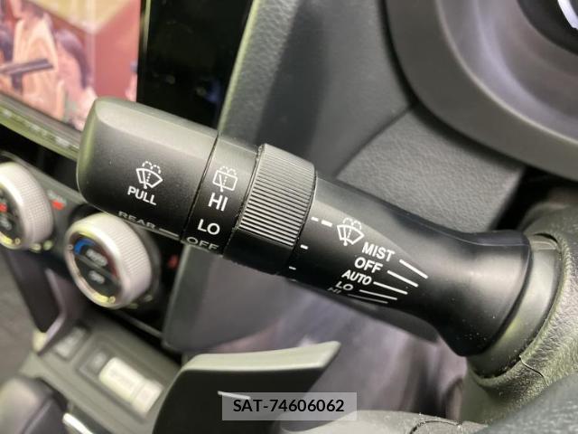 Subaru FORESTER 2017-08 8753974-15
