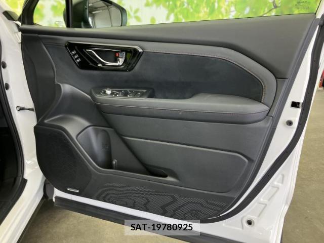 Subaru FORESTER 2025-11 8754670-3