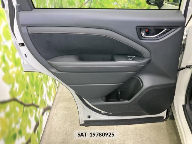 Subaru FORESTER 2025-11 8754670-6