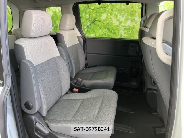 Honda FREED HYBRID 2026-03 8753034-4