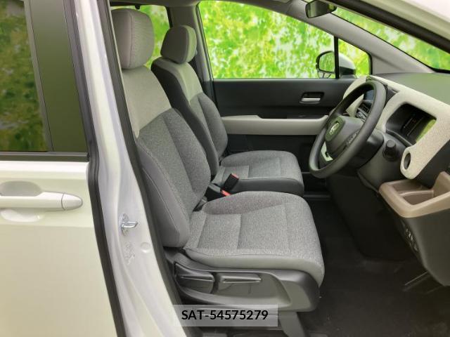 Honda FREED HYBRID 2026-02 8754649-3