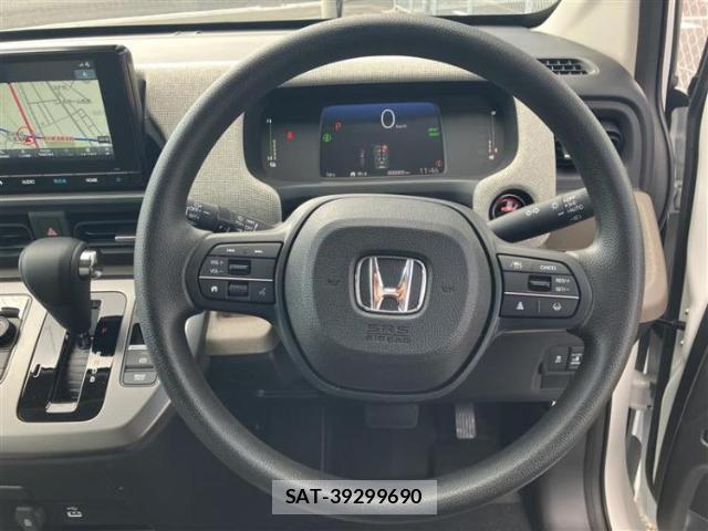 Honda FREED HYBRID 2026-03 8754652-11