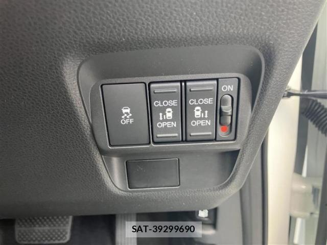 Honda FREED HYBRID 2026-03 8754652-14