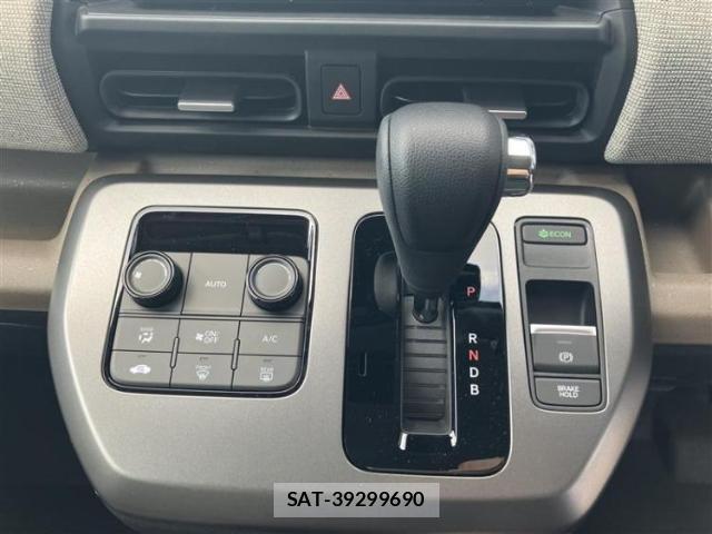 Honda FREED HYBRID 2026-03 8754652-15