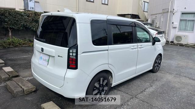 Honda FREED 2025-04 8753596-12