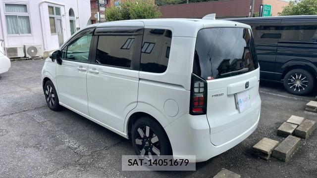 Honda FREED 2025-04 8753596-13