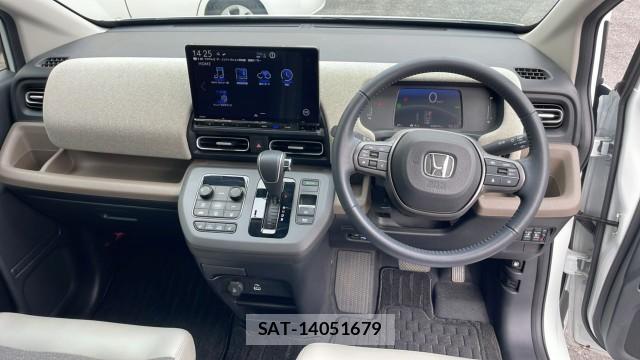 Honda FREED 2025-04 8753596-2