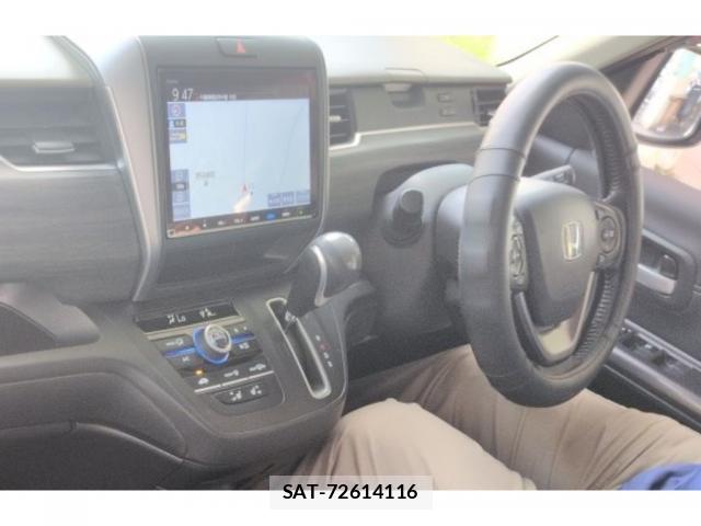 Honda FREED 2022-12 8753725-2
