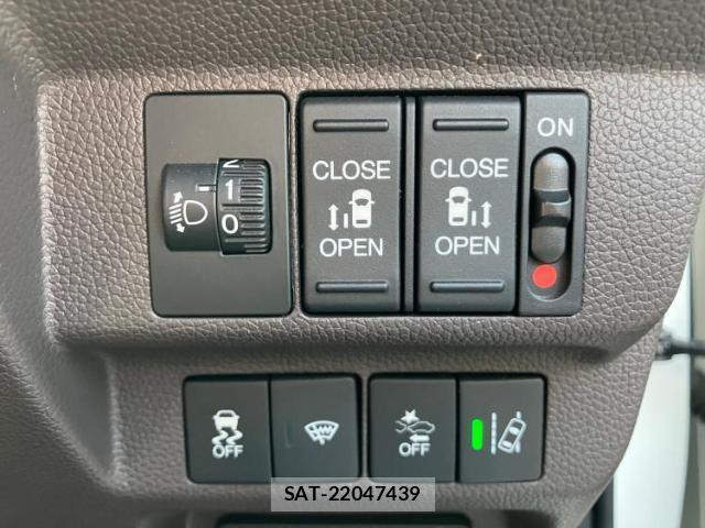 Honda FREED 2016-09 8754432-11