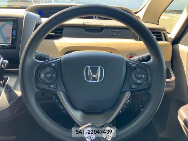 Honda FREED 2016-09 8754432-13