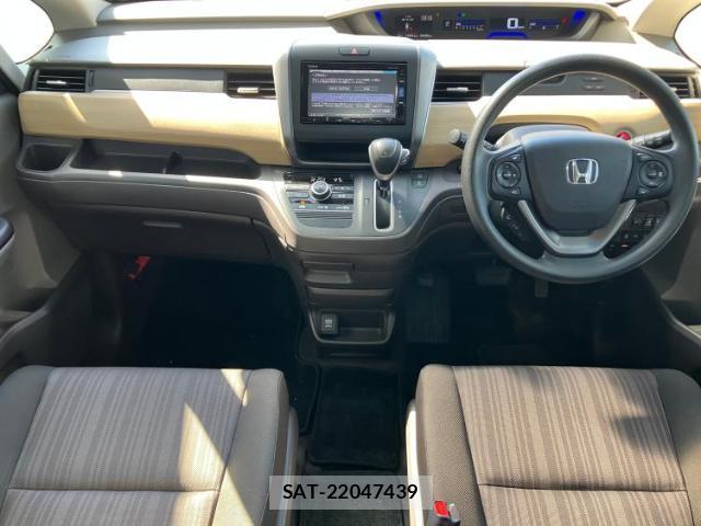 Honda FREED 2016-09 8754432-3