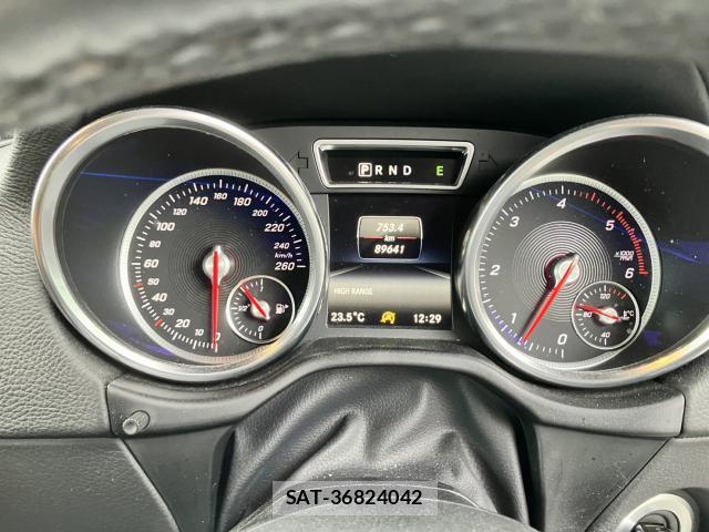 Mercedes Benz G-CLASS 2016-05 8753854-5