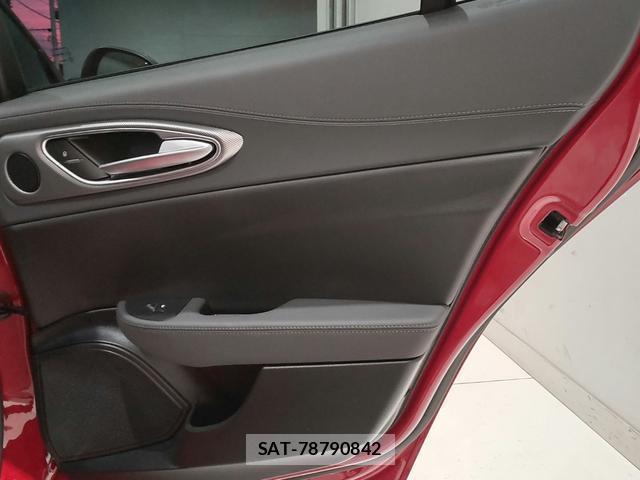 ALFA ROMEO Giulia 2023-12 8752328-14