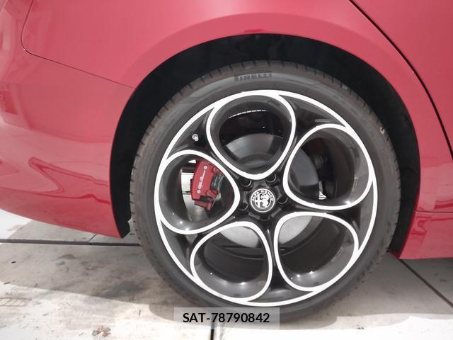 ALFA ROMEO Giulia 2023-12 8752328-17