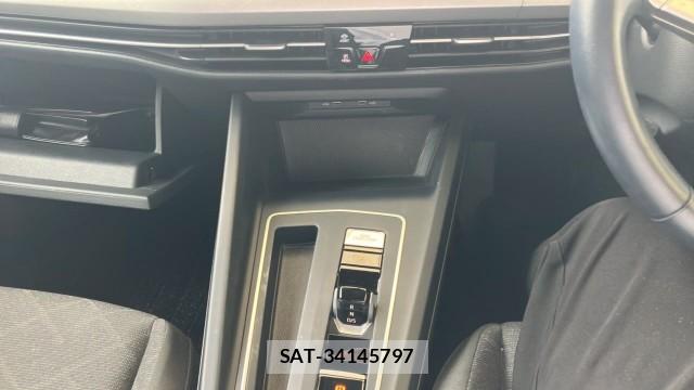 VolksWagen GOLF 2022-02 8753578-14