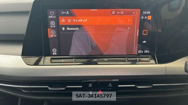 VolksWagen GOLF 2022-02 8753578-4