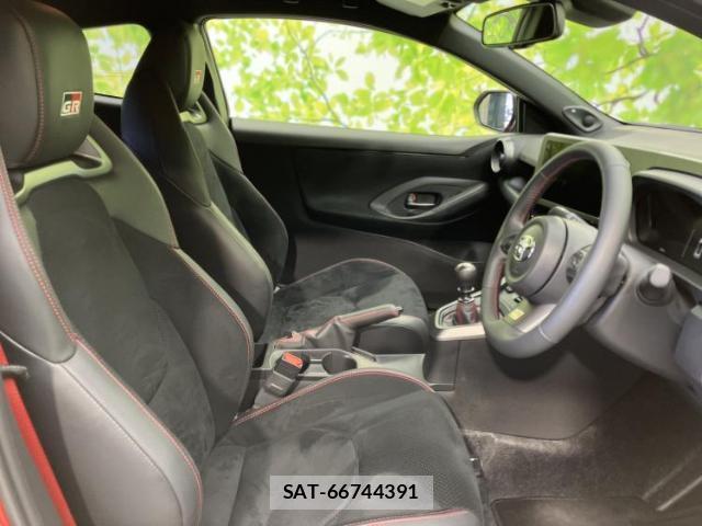 Toyota Gr Yaris 2025-05 8754723-3