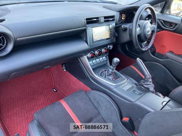 Toyota GR86 2022-06 8753912-5