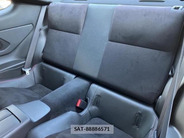 Toyota GR86 2022-06 8753912-6