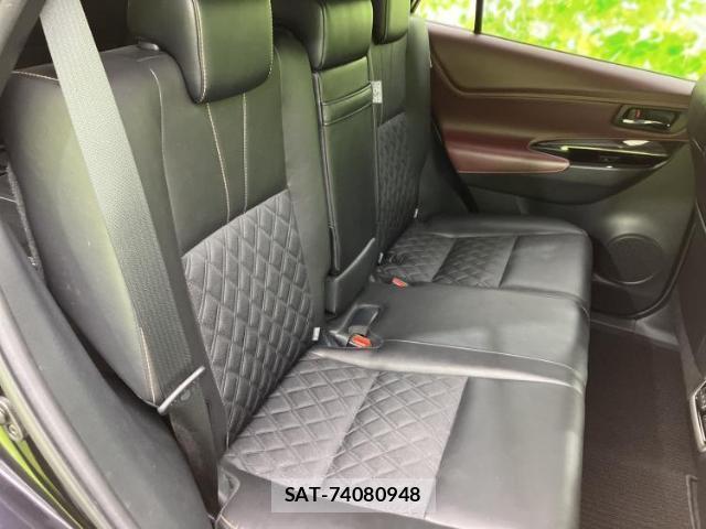 Toyota HARRIER HYBRID 2018-02 8754543-4