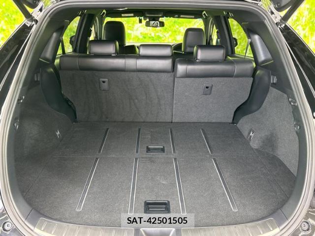 Toyota HARRIER 2017-07 8752759-7