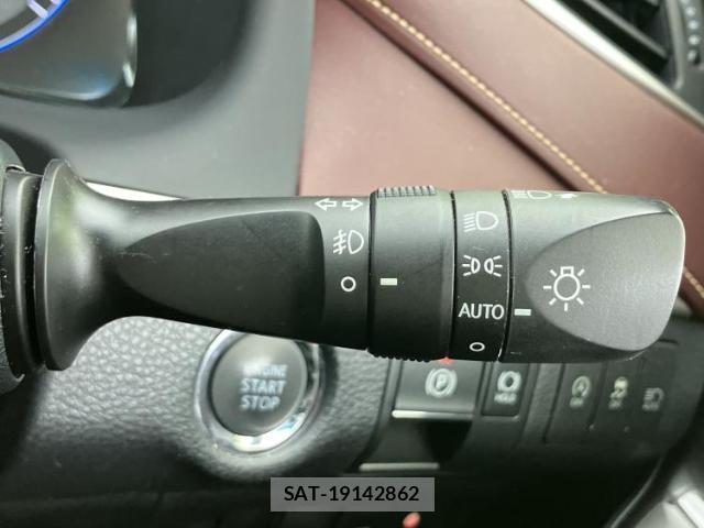 Toyota HARRIER 2019-05 8752967-15