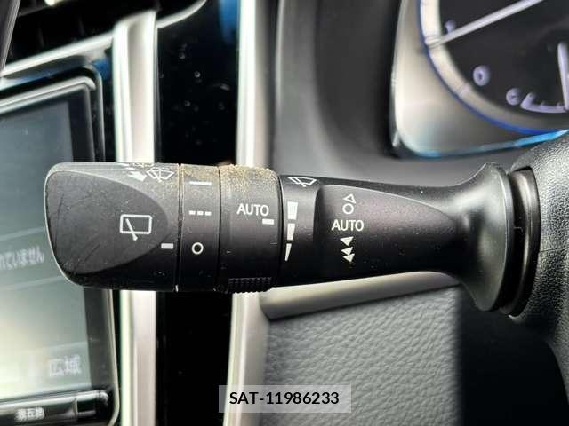 Toyota HARRIER 2017-09 8753514-15