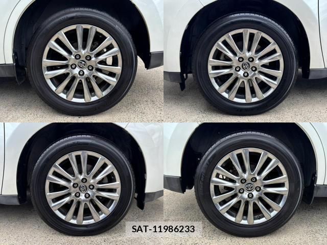 Toyota HARRIER 2017-09 8753514-18