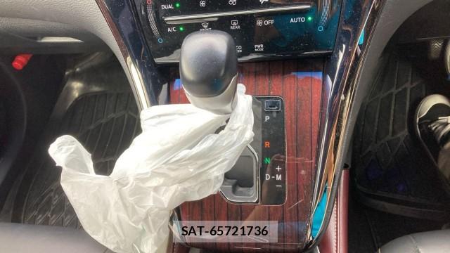 Toyota HARRIER 2016-07 8753667-14