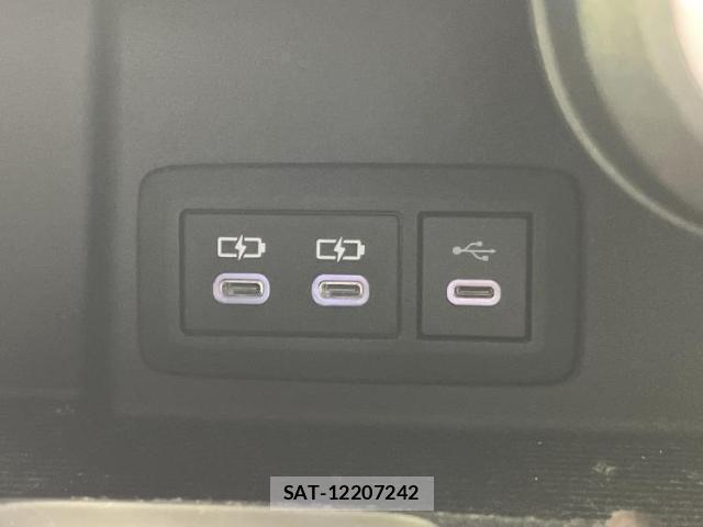 Toyota HARRIER 2023-12 8754158-16