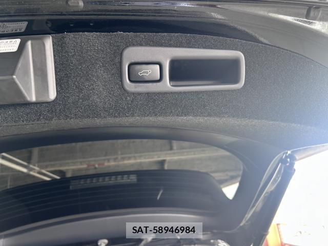 Toyota HARRIER 2019-01 8754198-17