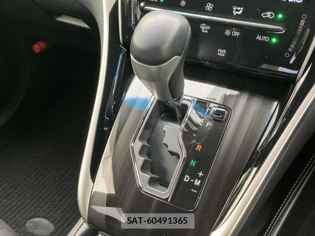 Toyota HARRIER 2018-10 8754580-17