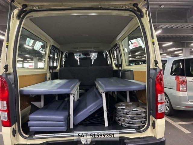 Toyota HIACE VAN 2024-02 8752543-2