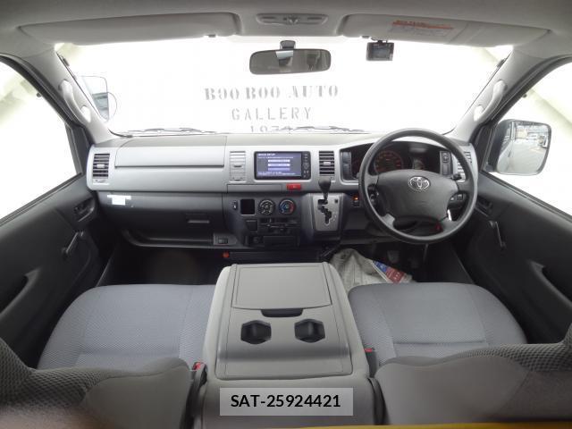 Toyota HIACE VAN 2009-03 8753419-2