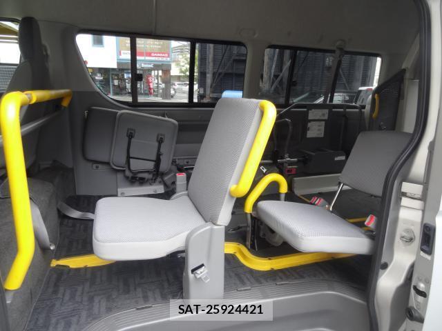 Toyota HIACE VAN 2009-03 8753419-5