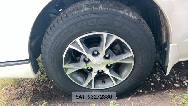 Toyota HIACE VAN 2016-05 8753621-8
