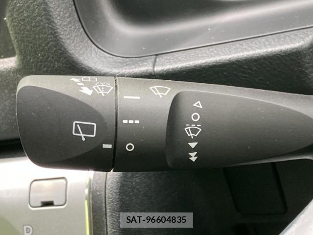 Toyota HIACE VAN 2025-09 8754689-16