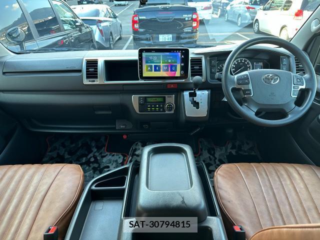 Toyota HIACE WAGON 2025-04 8753235-2