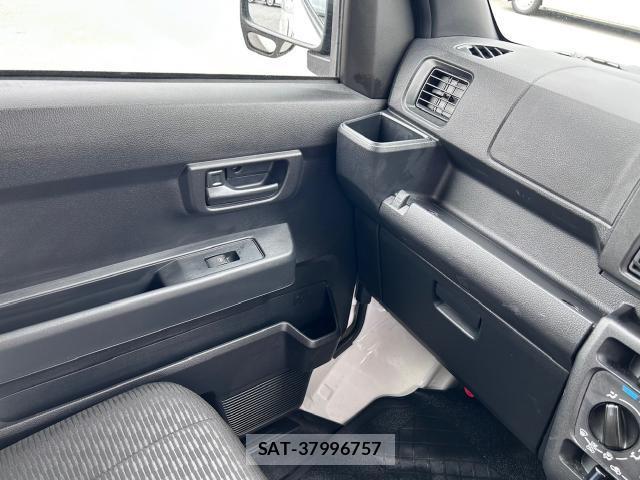Daihatsu HIJET CARGO 2024-03 8753219-11