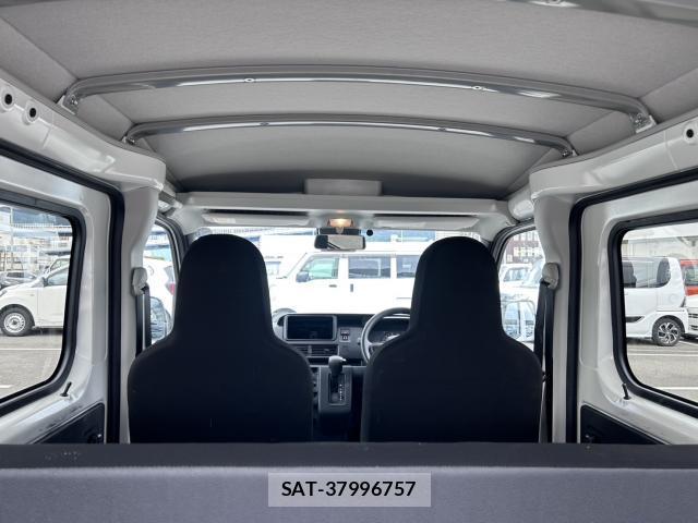 Daihatsu HIJET CARGO 2024-03 8753219-16