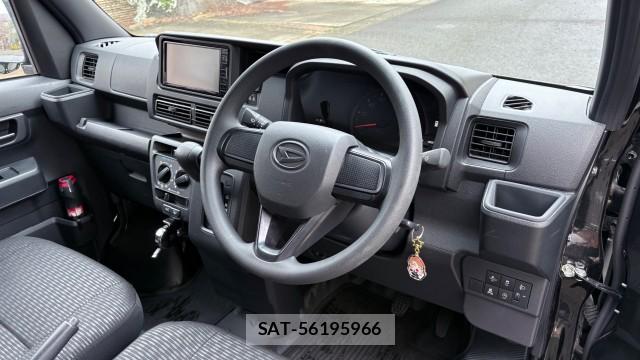 Daihatsu HIJET CARGO 2024-11 8753619-2