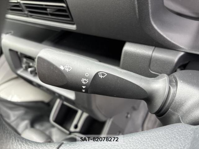Daihatsu HIJET TRUCK 2022-06 8752334-13
