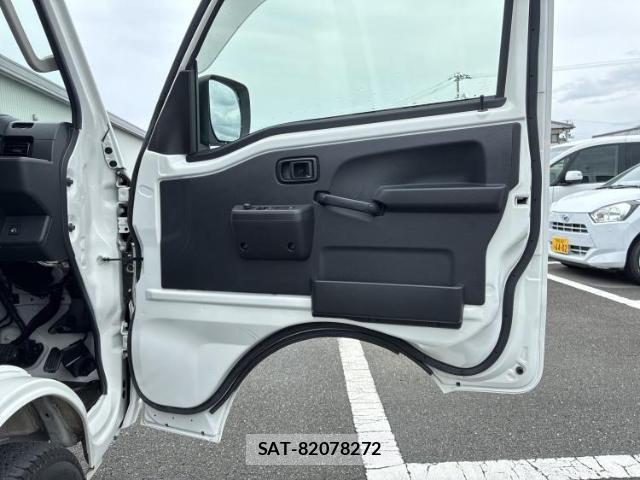 Daihatsu HIJET TRUCK 2022-06 8752334-7