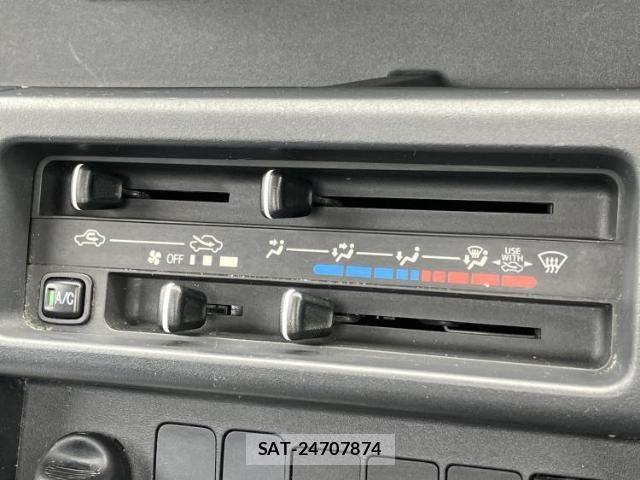 Daihatsu HIJET TRUCK 2016-06 8753914-14