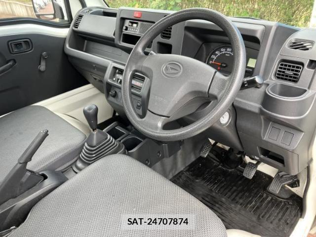 Daihatsu HIJET TRUCK 2016-06 8753914-3